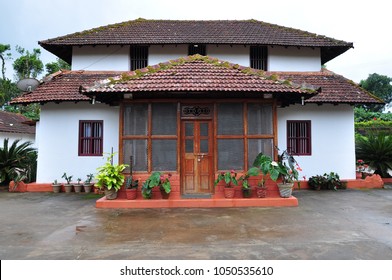 Imagenes Fotos De Stock Y Vectores Sobre Kerala Houses