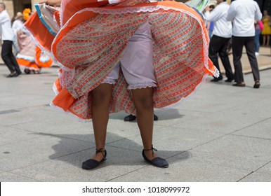Traditional knickers of a colombian dancer