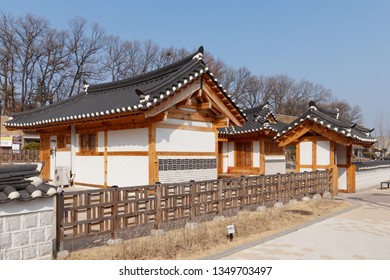 Hanok Door Images Stock Photos Vectors Shutterstock - 