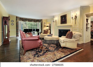 Traditional Living Room In Luxury Home