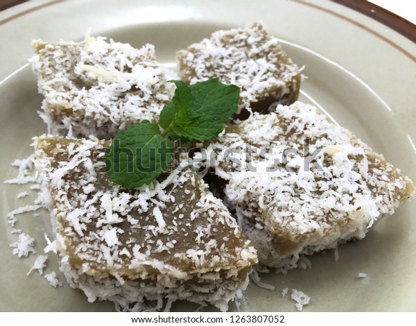 Traditional Malay Dessert Kuih Kaswi On Stock Photo 1263807052 Shutterstock