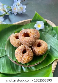 Traditional Malay Kueh Called Keria Gula Melaka On A Plate For Breakfast. Suitable Eat For Hi-tea And Family Gathering. It Taste Sweet. 