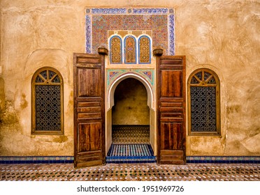 traditional moroccan house entry in brown colors