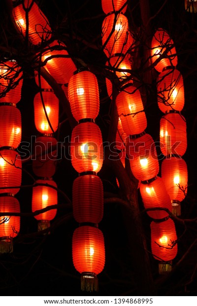 oriental hanging lanterns