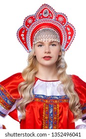 russian folk costumes