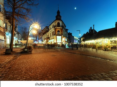 Traditional Street Buildings In Zakopane, Poland At Christmas Time.