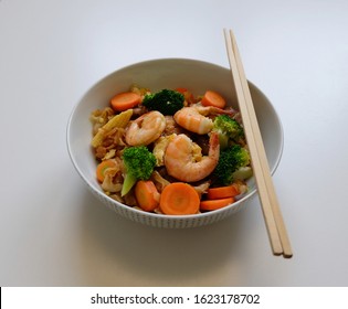 Traditional Thai Street Food Seafood Pad See Ew Top View. Thai Stir Fried Noodles With Vegetables Isolated On White Background. Phat Si Io.