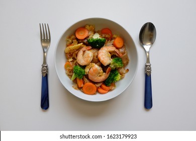 Traditional Thai Street Food Seafood Pad See Ew Top View. Thai Stir Fried Noodles With Vegetables Isolated On White Background. Phat Si Io.