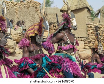 263 Dogon mask Images, Stock Photos & Vectors | Shutterstock