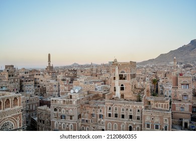  Traditional Yemeni Heritage Architecture Design Details In Historic Sanaa Town And Buildings In Yemen. Dar Al-Hajar In Wadi Dhahr, A Royal Palace On A Rock. Iconic Yemeni Building. Yemen Culture.