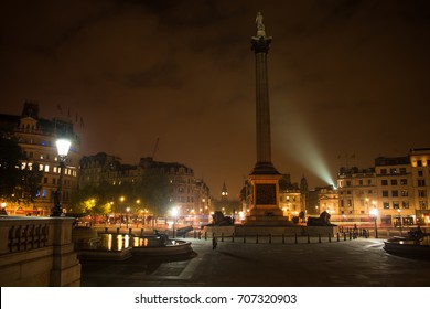 Trafalgar Square Statue At Night