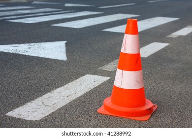 Traffic Cone On Road Stock Photo 41288992 | Shutterstock