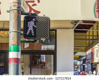 Traffic light in San Francisco, California, USA
