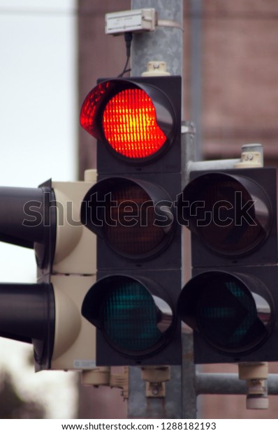 Traffic light system \
                     