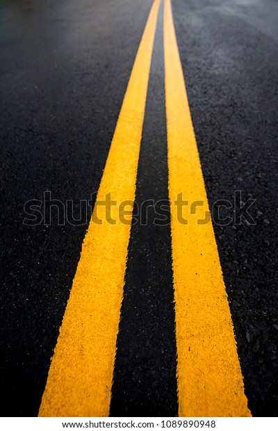 Traffic
Lines,double yellow line on street
surface