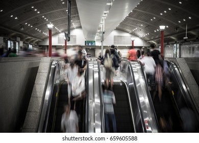 Singapore mrt Images, Stock Photos & Vectors | Shutterstock