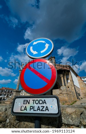 traffic sign Village