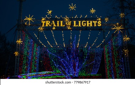 Trail Of Lights In Austin Texas A Christmas Tradition The Entrance To The Most Holiday Seasonal Festive Light Show In America The Best Place For Christmas Cheer