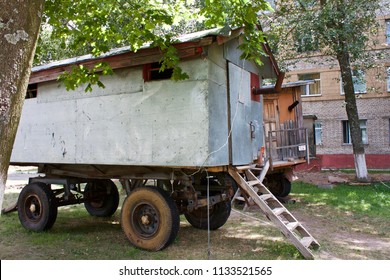 The Trailer Is A Utility Room For The Builders