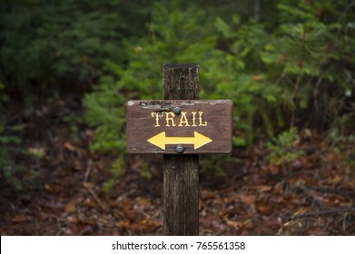 Trailhead Hiking Sign