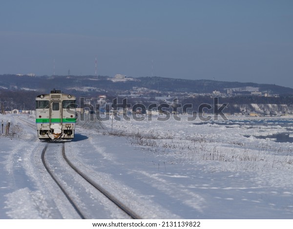 train and drift ice in\
winter hokkaido
