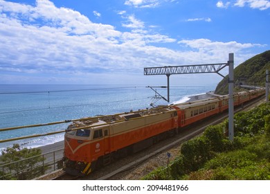 Train At Duo Liang Station In Taitung City East Taiwan At 11 November 2021