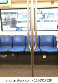 A train with empty seats 