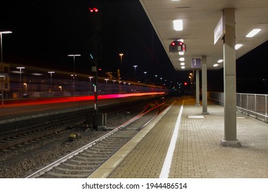 Train platform with a long exposure