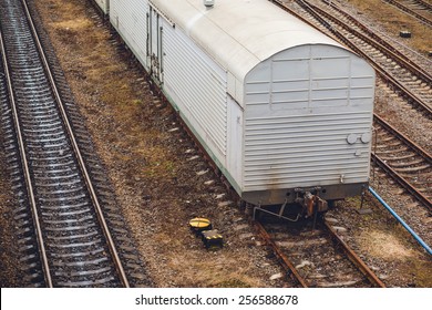 train tracks
