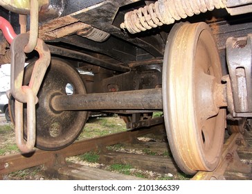 Train Wagon Undercarriage With Wheels, Axle And Suspension