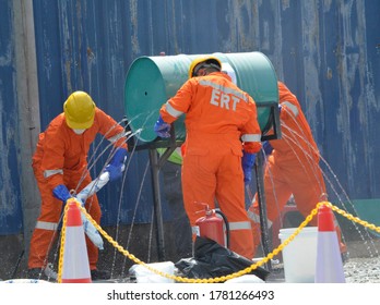 Training Of Emergency Response Team Recover Oil Spillage