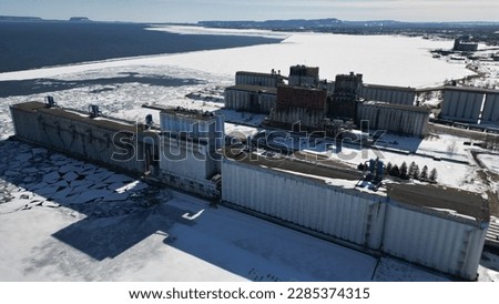 Trains docked in elevators on Lake Superior