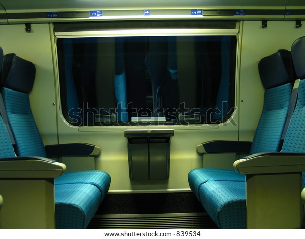 Trains\
seats