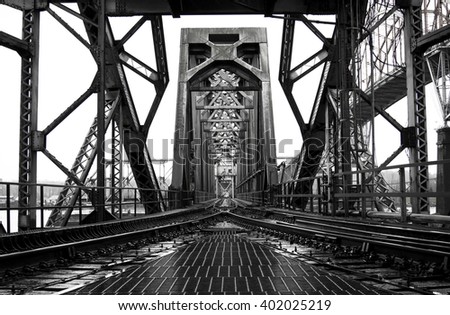 Traintrack bridge