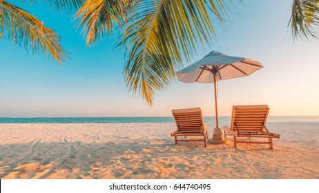 Klidná plážová scéna. Exotická tropická pláž krajina pro pozadí nebo tapety. Návrh konceptu letních prázdnin.
