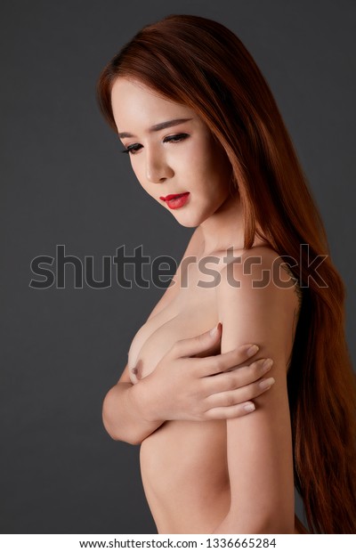 Transgender Nude