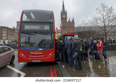 Transport Chaos, Tube Spree At King Cross Station, London, UK - Tuesday 1 Mar 2022