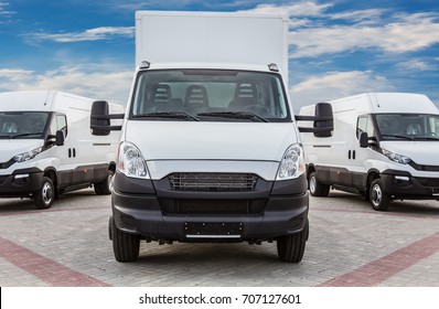 Transport truck and minivans cargo delivery