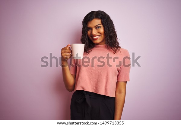Having sex with a tranny Black tranny solo