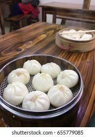 Travel To China - Portion Of Chinese Baozi In Cheap Eatery In Yangshuo Town Spring Season