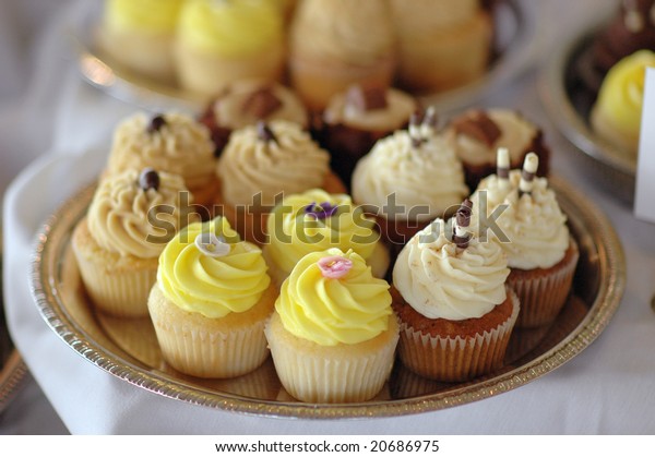 Tray Cupcakes Wedding Reception Stock Photo Edit Now 20686975