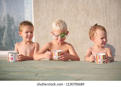 Treesome Drinking Milk Stock Photo 1130700689 | Shutterstock