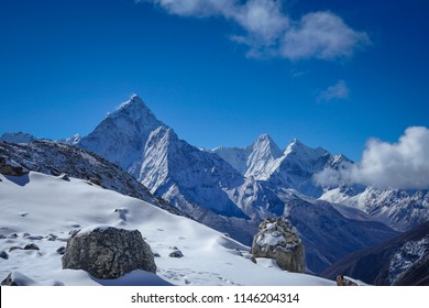 Treking in Nepal EBC and Lobuche peak 