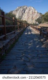 Trekking footpath to Salto del Gitano rockface, beside local road Ex-208. Monfrague National Park, Caceres, Extremadura, Spain. 