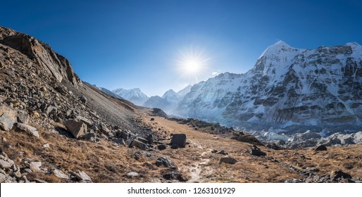 Trekking In Kanchenjunga