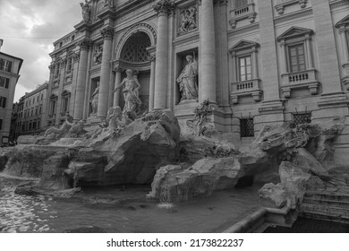 Trevi's Fountain In Rome, Italy, Designed By Italian Architect Nicola Salvi And Completed By Pietro Bracci At 1762