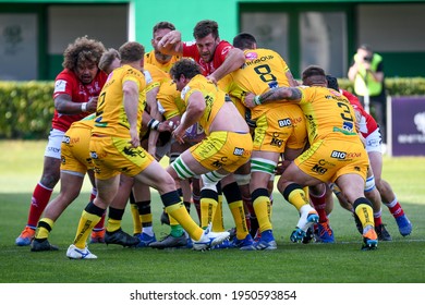 Treviso, Italy, April 03, 2021, Maul During Rugby Challenge Cup Benetton Treviso Vs SUA LG Agen