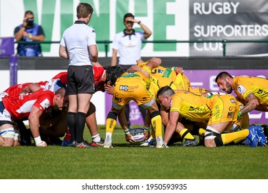 Treviso, Italy, April 03, 2021, Dewaldt Duvenage (Benetton Treviso) Introduces On Scrum During Rugby Challenge Cup Benetton Treviso Vs SUA LG Agen