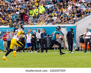 Trevor Lawrence Scrambles  Jacksonville, Florida USA August 20 2022 NFL Pittsburgh Steelers Vs Jacksonville Jagaurs