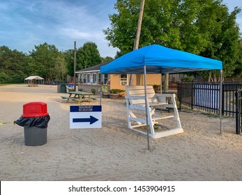 Tri Harder Kids Triathlon, Horseshoe Lake, Succasunna, NJ 07/16/2019  A Sign Directing The Participants